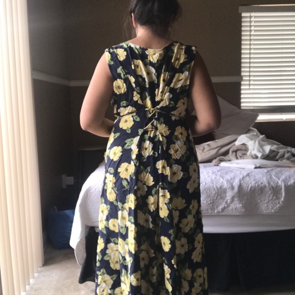 || Vintage Button Down Maxi || - Picture 2 of 7